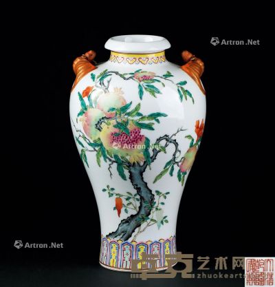 清代（1644～1911） 粉彩多子多福石榴纹双蝠耳瓶 高28.5cm