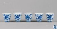 明嘉靖（1522～1566） 青花缠枝花卉纹茶杯 （五件一组）