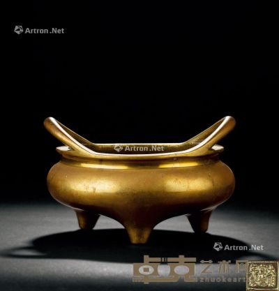 清代（1644～1911） 铜桥耳三足香炉 高9.5cm?