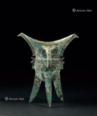 周代（约B.C.1100-256） 青铜饕餮纹爵杯