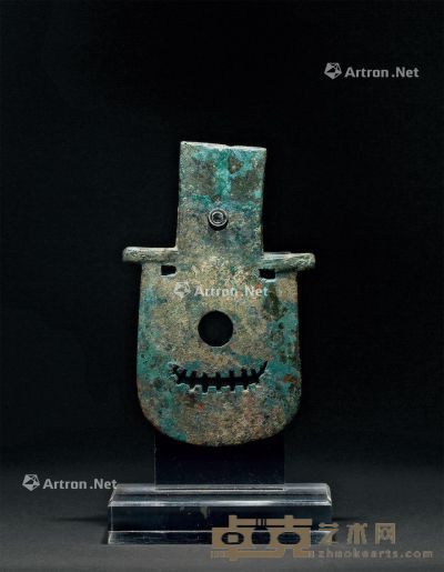 西周（约B.C.1100-771） 青铜钺 高17.2cm