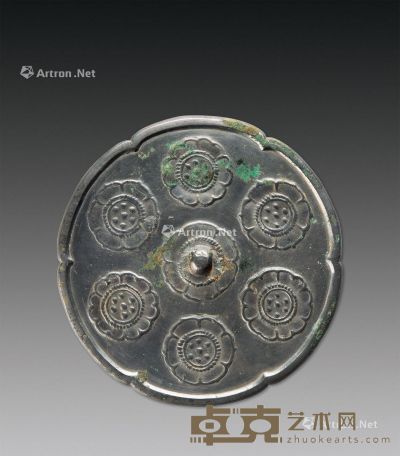 唐代（618-907） 花卉纹六花口铜镜 直径18.8cm