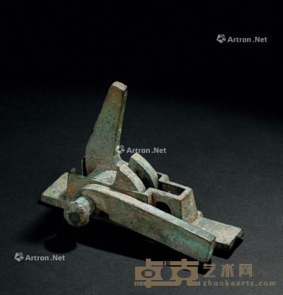 战国（B.C.475-221） 青铜弩机 长15cm
