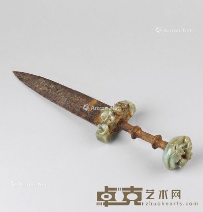 清代（1644-1911） 嵌螭龙纹玉珮铁剑 长36cm
