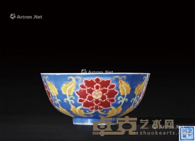 民国 蓝地珐琅彩折枝牡丹纹碗 直径14.8cm
