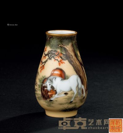 民国（1912-1949） 珐琅彩双马图小花瓶 高6.9cm