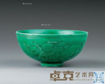 清中期（1776-1839） 绿釉花卉纹碗 直径11cm；高5.5cm