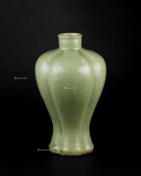 元代-明代（1368-1644） 青瓷瓜形瓶