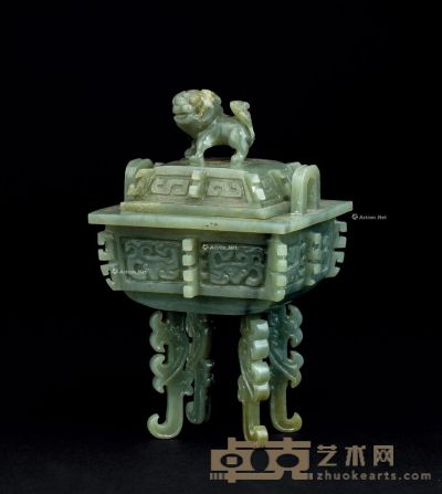 仿鼎式青玉香炉 高18.2cm