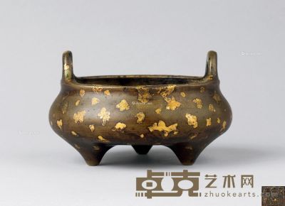 清代（1644-1911） 铜贴金冲天耳三足香炉 高9cm
