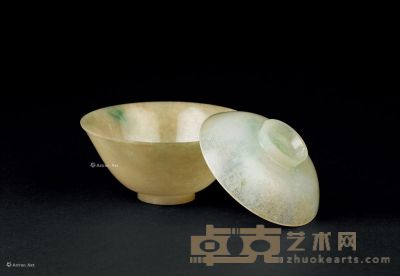 清代（1644-1911） 翡翠盖碗 直径11.5cm；高5.4cm