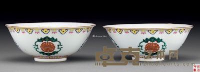 清同治 粉彩描金福寿碗 （二件） 直径15.8cm