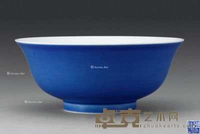清乾隆 霁蓝釉碗 直径19.8cm