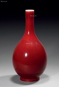 清乾隆 霁红釉锥把瓶
