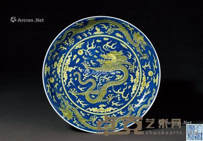 清乾隆 青花地黄彩龙纹盘 直径25cm