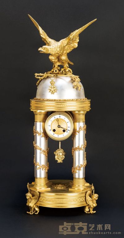 18世纪 圆顶廊柱金银配台式钟 （一件） 62.5×20cm