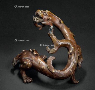 明中期 铜铸螭龙笔架