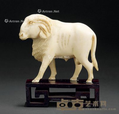 民国 骨雕白山羊摆件 3.6×2.8cm