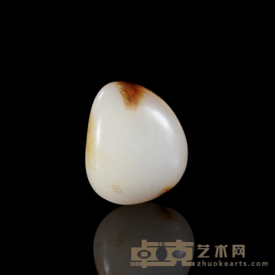 和田玉籽料原石 2.5×2.1×1.1cm