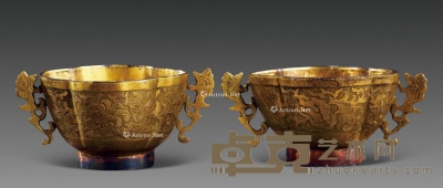 清乾隆 铜鎏金海棠形螭龙耳杯 （一对） 高3.5cm