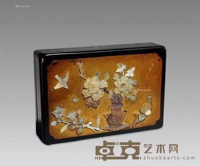 近代 嵌螺钿花鸟纹漆盒 15×10×3.3cm