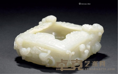 清 白玉螭龙纹方洗 长10.3cm;宽9.3cm