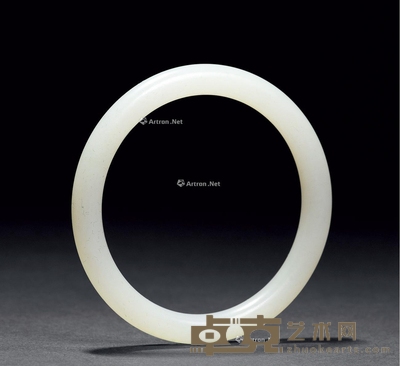 清 白玉手镯 外径6.8cm;内径5.3cm