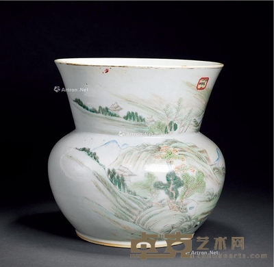 清 浅绛彩大渣斗 高22cm