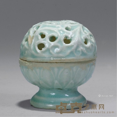 明以前 湖田窑青白釉香薰 高7cm；直径6cm