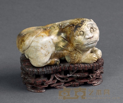 明代 玉瑞兽 长9.8cm;高10.7cm