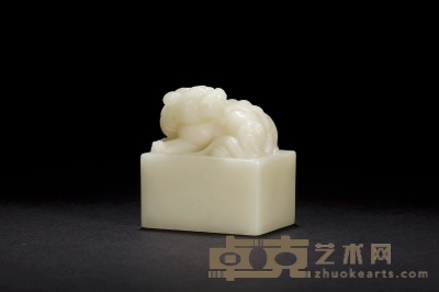 寿山芙蓉石古兽钮章 5.2×4×5.3cm