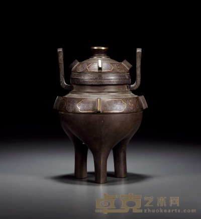 明·铜错金银朝冠耳鬲鼎式炉 高：17.5cm