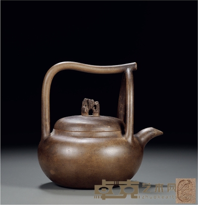 清 友谷款仿太湖石钮段泥三叉提梁壶 高15.3cm;宽16cm