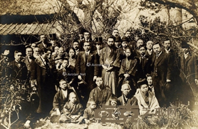 1913年作 孙中山 、宫崎滔天 民国二年（1913）在日本合影 19×12.5cm