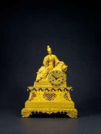 铜鎏金中国公主台钟