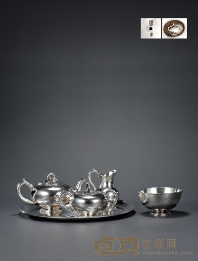 1860年制 纯银雕刻竹叶茶具 （五件套） 茶壶高14cm