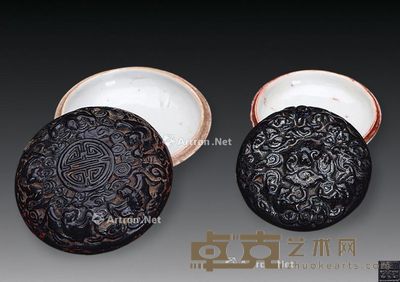 乾隆款 酱色釉五福印泥盒 (一对) 直径6.7cm;直径7.9cm