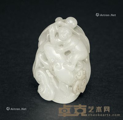 清 白天灵猴采芝小件连座 5.5×3.7×1.8cm