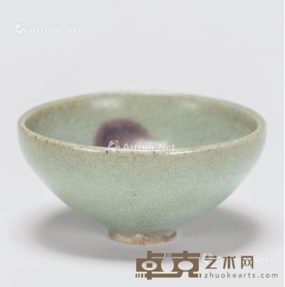 金-元 钧窑玫瑰紫蓝釉小碗 直径8.8cm