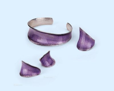 意大利珠光紫手镯、戒指、耳饰套装