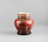清代 豇豆红釉瓶
