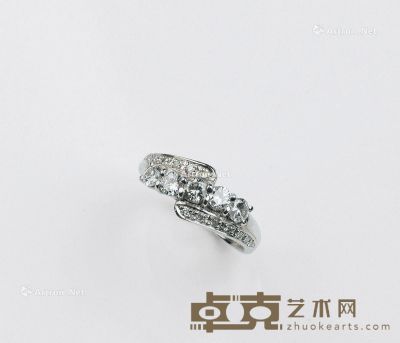 18K白金钻石戒指 --