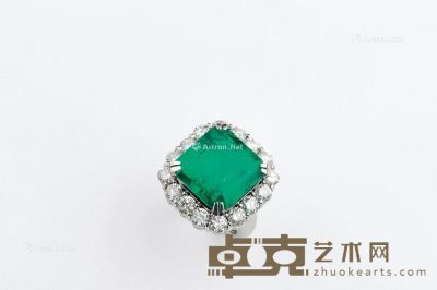 铂金祖母绿钻石戒指 --