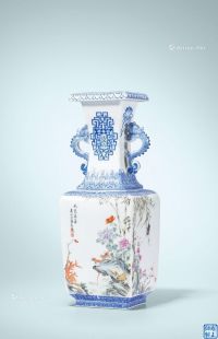 二十世纪 “余翰青”款粉彩花鸟纹回纹方螭龙耳瓶