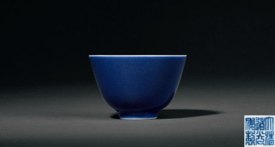 清道光 霁蓝釉杯