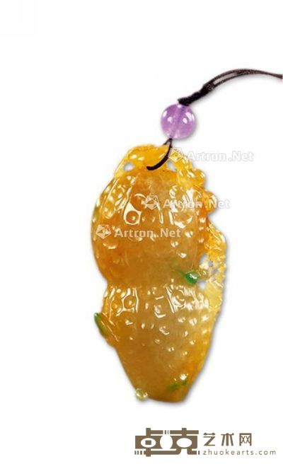 黄翡花生挂件 --
