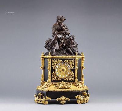 1860年左右作 黑理石圣母子铜鎏金钟