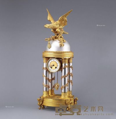 1880年左右作 圆形金银配台钟 高62cm；宽23cm