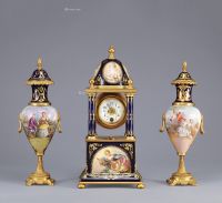 1880年左右作 画珐琅维也纳风格三件套钟