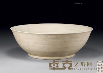 清宣统 反瓷大碗 直径44.5cm